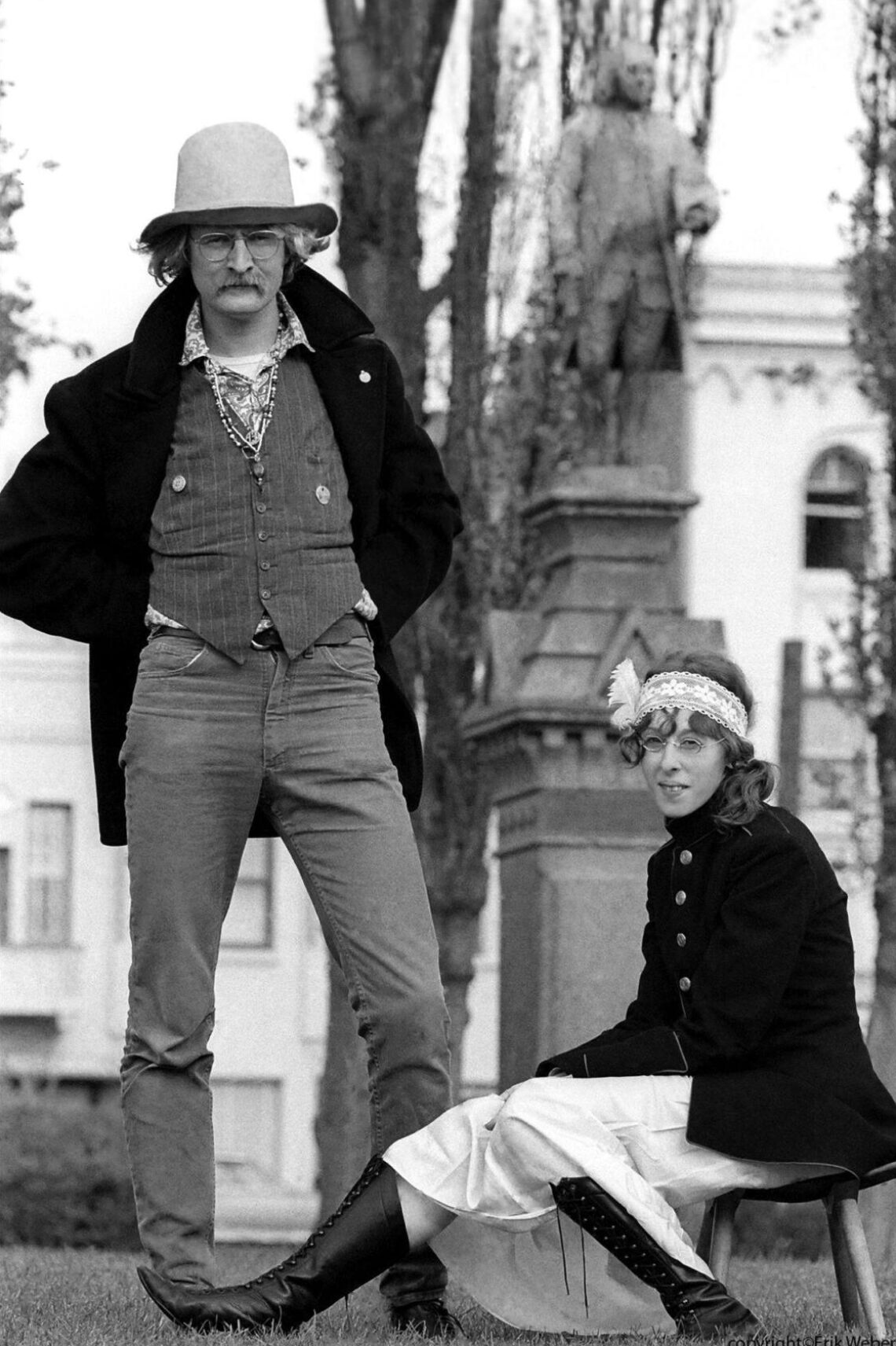 Ричард БРОТИГАН «Мен сол сәттерді зарыға күтудемін»…